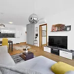 Riverside Luxury With Garage * Pozsony