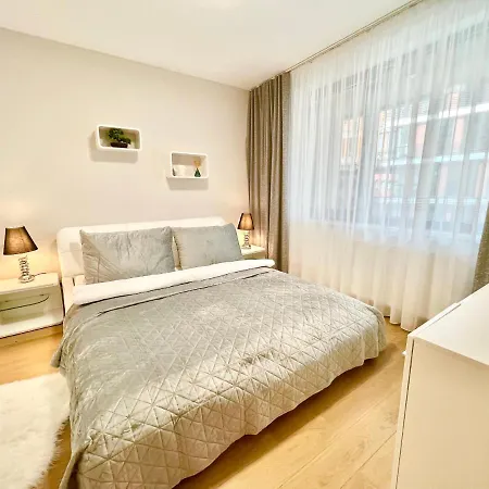 Riverside Luxury Daire